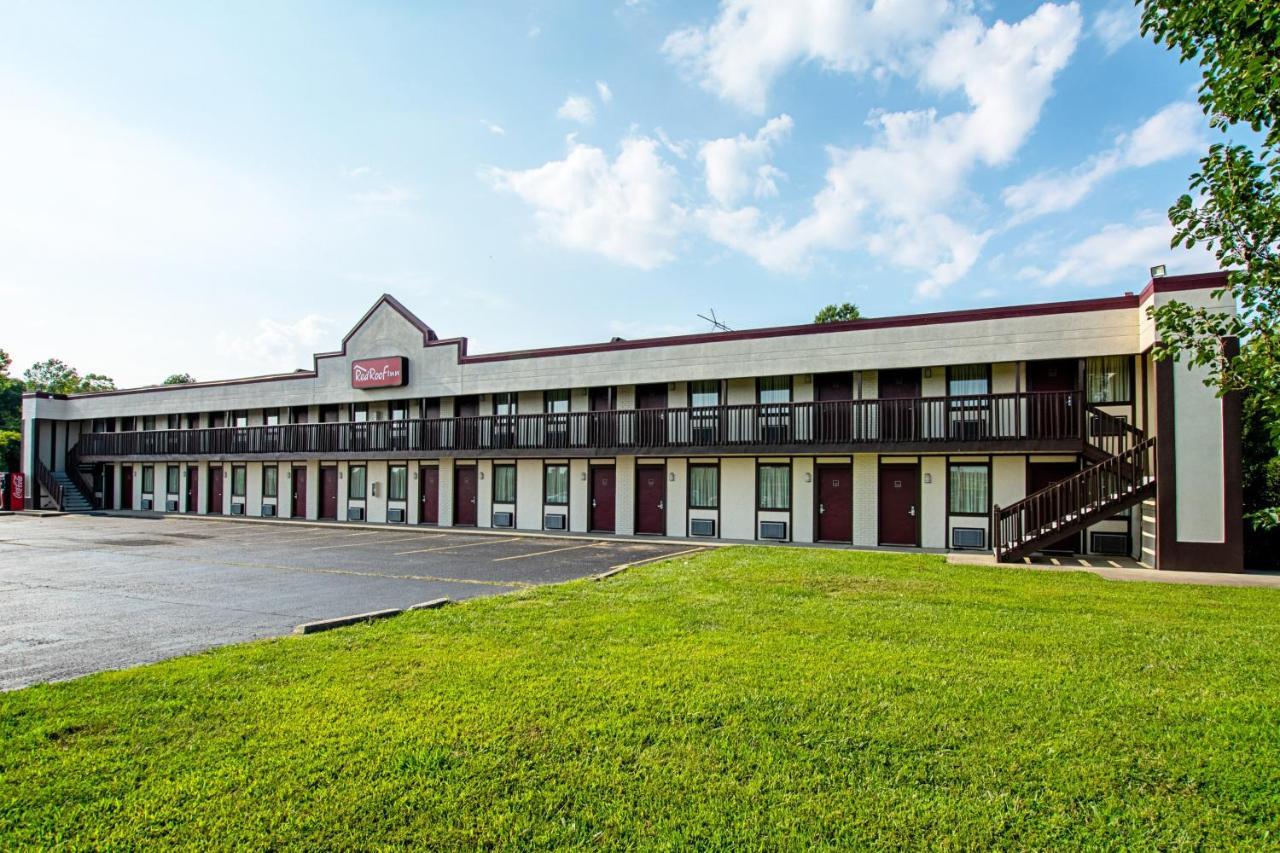Red Roof Inn Scottsburg Exterior photo