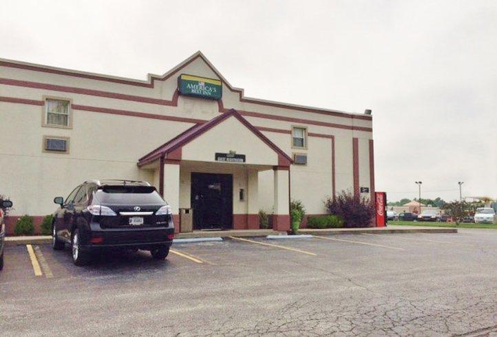 Red Roof Inn Scottsburg Exterior photo